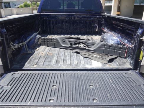 Used 2011 Toyota Tundra 4x4 Double Cab w/ TRD Off-Road Pkg image 36