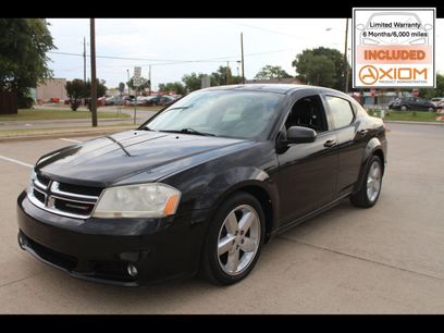 Used 2011 Dodge Avenger Lux