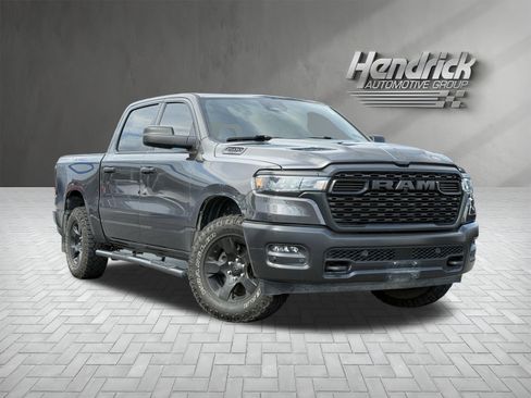 Used 2025 RAM 1500 Warlock AWD/4WD image 2