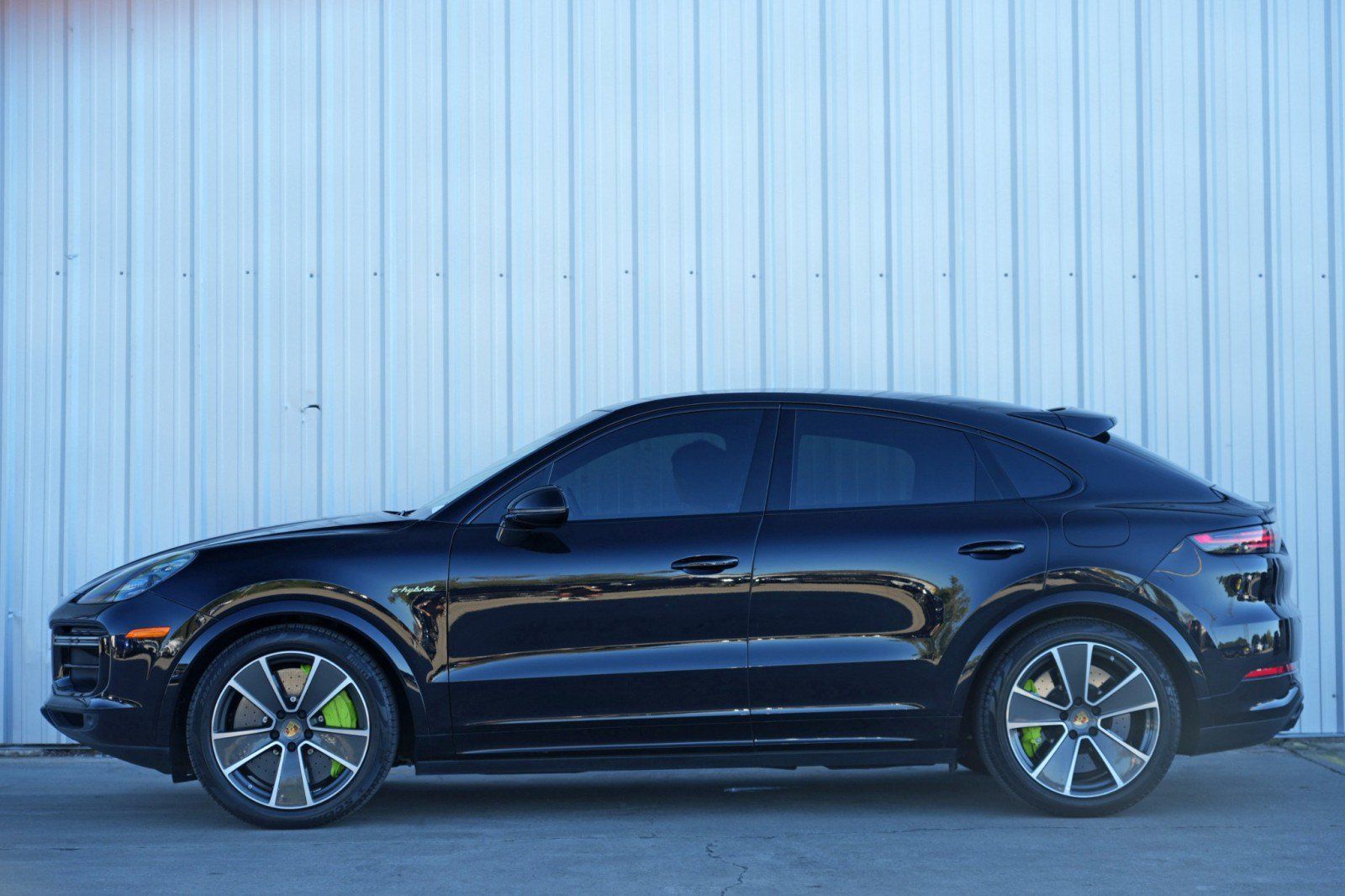 Used 2021 Porsche Cayenne Turbo S AWD/4WD image 52