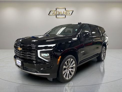 Certified 2025 Chevrolet Tahoe High Country AWD/4WD image 1