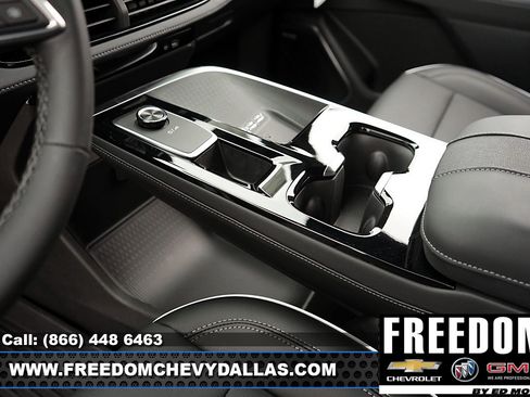 New 2025 Buick Enclave Preferred w/ LPO, Floor Liner Package image 35