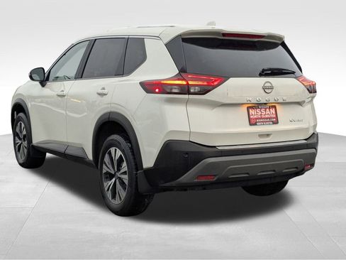 Certified 2023 Nissan Rogue SV image 12