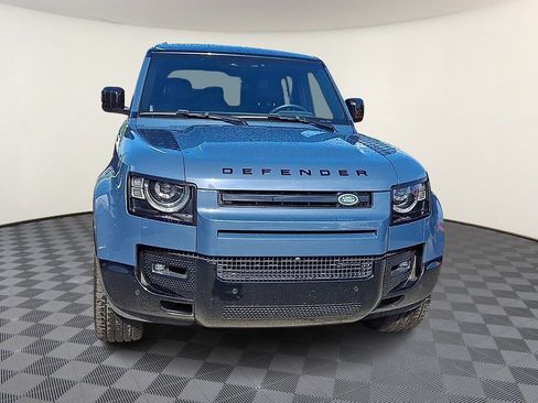 Used 2023 Land Rover Defender 110 X-Dynamic SE AWD/4WD image 3