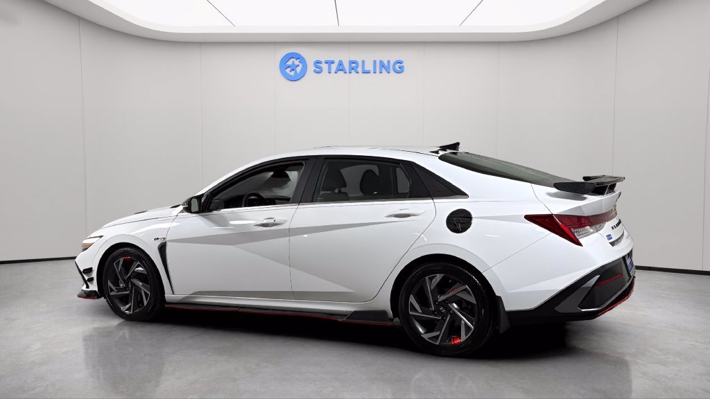 Used 2024 Hyundai Elantra SEL w/ Convenience Package FWD image 5