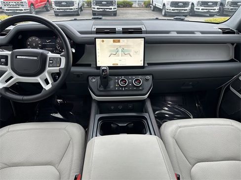 Used 2023 Land Rover Defender 130 First Edition image 15
