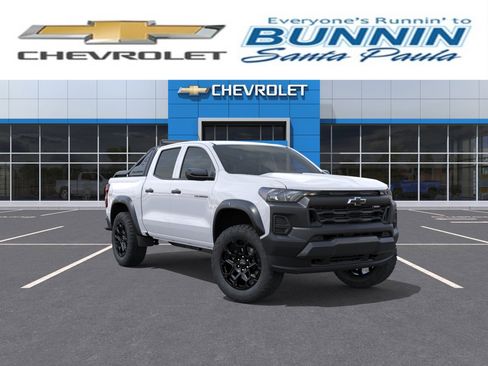 New 2026 Chevrolet Colorado Trail Boss w/ Midnight Edition AWD/4WD image 1