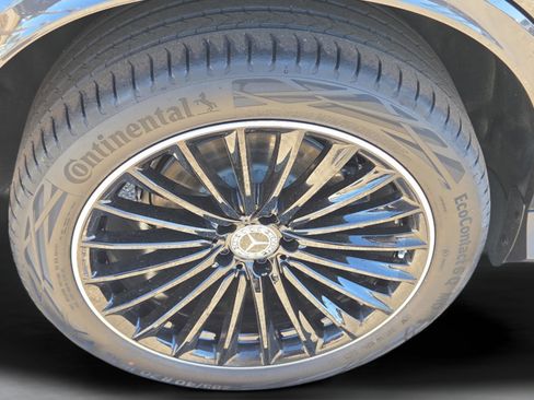 New 2026 Mercedes-Benz GLC 300 image 18