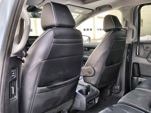 Used 2023 Honda Odyssey Elite image 18