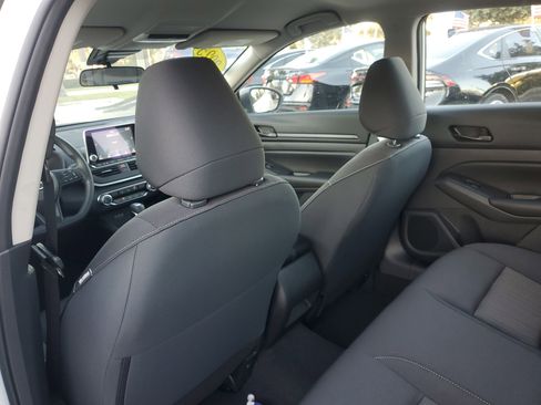 Used 2025 Nissan Altima 2.5 S image 12