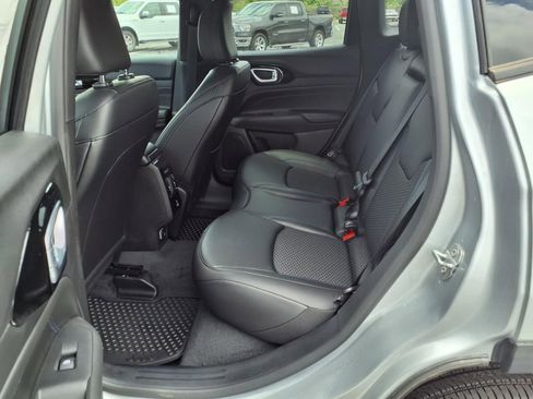 New 2025 Jeep Compass Latitude w/ Convenience Group image 25