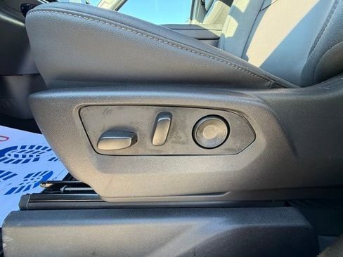 Used 2026 Chevrolet Silverado 1500 LT w/ All Star Edition Plus image 26