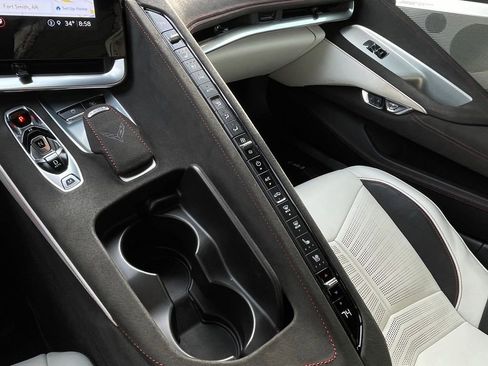 Used 2023 Chevrolet Corvette Stingray Premium Conv image 19
