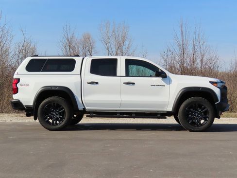 Used 2023 Chevrolet Colorado Trail Boss w/ LPO, Dark Essentials Package image 2