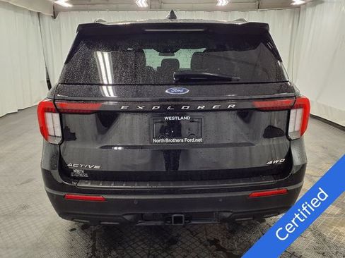 Certified 2025 Ford Explorer Active image 27