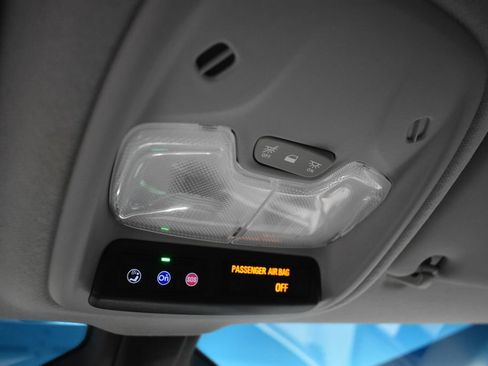 Used 2017 Chevrolet Bolt Premier w/ Driver Confidence II Package FWD image 30
