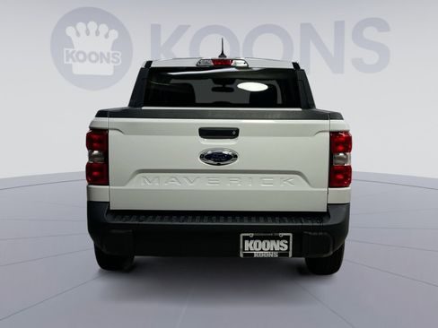 Used 2022 Ford Maverick XLT w/ Equipment Group 300A Standard image 11