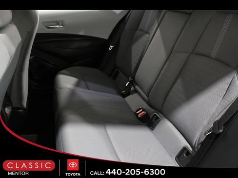 Certified 2024 Toyota Corolla SE image 17