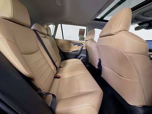 New 2025 Toyota RAV4 Limited image 26