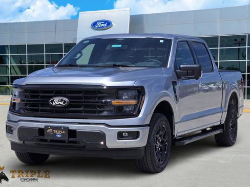 New 2026 Ford F150 XLT w/ Equipment Group 302A MID RWD image 2