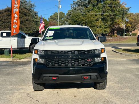 Used 2019 Chevrolet Silverado 1500 Custom Trail Boss w/ Custom Convenience Package image 3