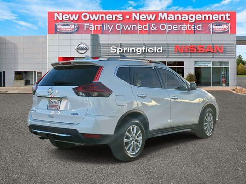 Used 2019 Nissan Rogue S w/ Special Edition Package image 5