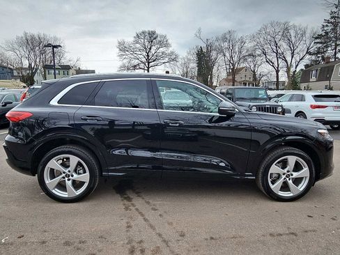 Certified 2025 Audi Q5 Premium Plus w/ Premium Plus image 26