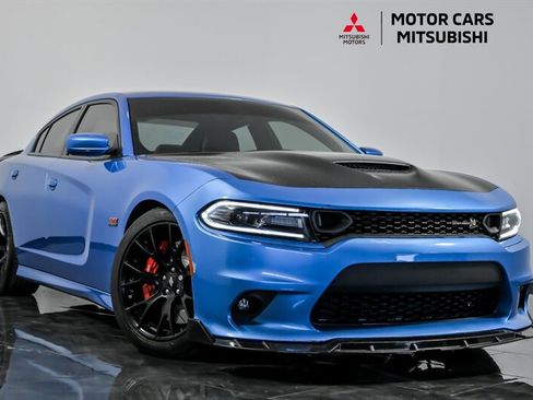 Used 2019 Dodge Charger Scat Pack w/ Dynamics Package RWD image 1