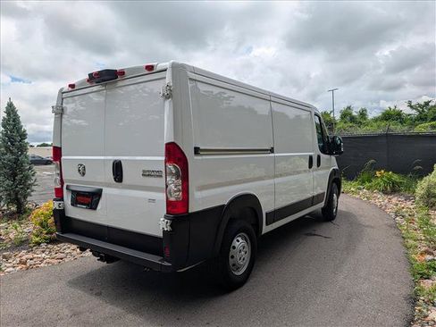 Used 2023 RAM ProMaster 2500 w/ Driver Convenience Group FWD image 5