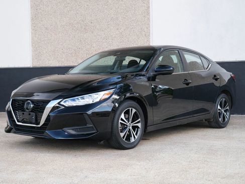Used 2023 Nissan Sentra SV image 4