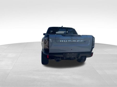 Used 2025 GMC Hummer EV 3X w/ Extreme Off-Road Package image 7