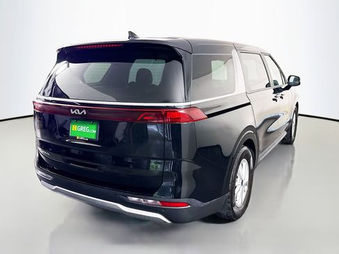 Used 2023 Kia Carnival LX FWD image 10