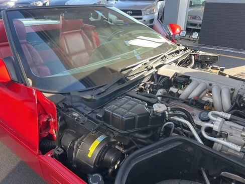 Used 1991 Chevrolet Corvette Convertible image 36