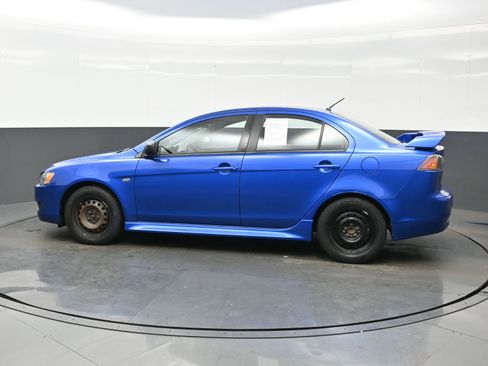 Used 2015 Mitsubishi Lancer ES image 3