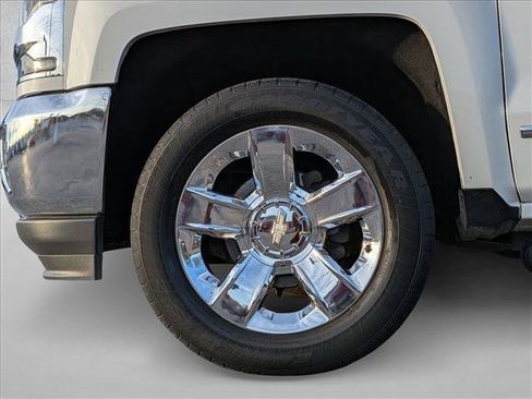 Used 2018 Chevrolet Silverado 1500 LTZ w/ Texas Edition image 24