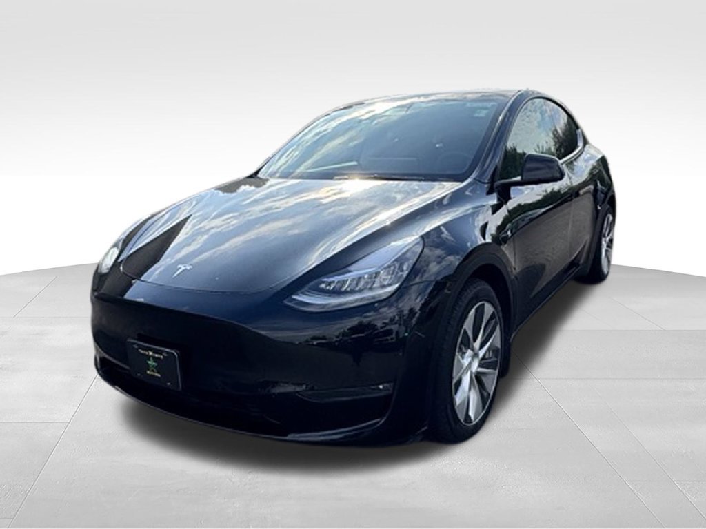 Used 2021 Tesla Model Y Long Range AWD/4WD image 1
