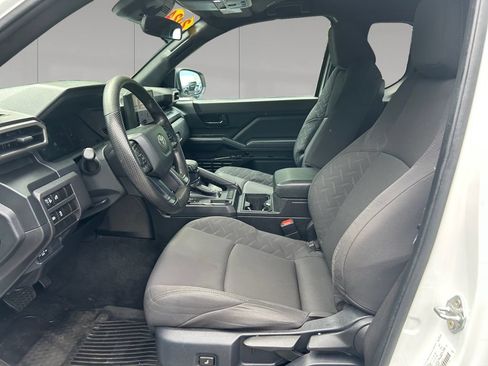 Used 2024 Toyota Tacoma SR RWD image 10