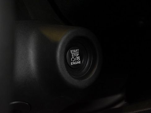 Used 2023 RAM ProMaster 2500 FWD image 17