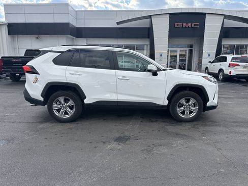 Used 2023 Toyota RAV4 XLE image 2