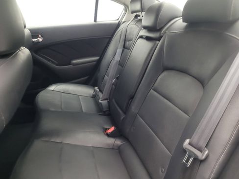 Used 2017 Kia Forte EX image 18