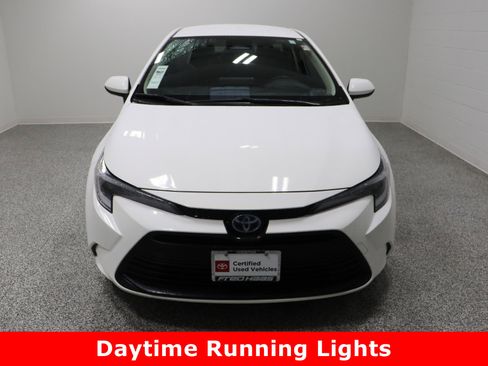 Certified 2024 Toyota Corolla LE image 3