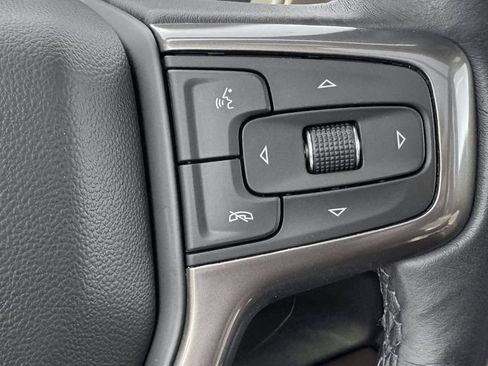Used 2022 Chevrolet Suburban High Country AWD/4WD image 23