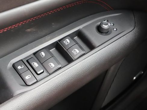 New 2023 Jeep Compass Trailhawk w/ Trailhawk Elite Group image 33