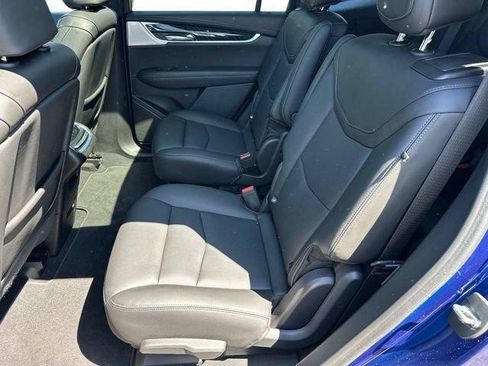 Certified 2023 Cadillac XT6 Premium Luxury w/ Technology Package AWD/4WD image 11