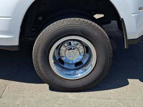 Used 2024 RAM 3500 Big Horn AWD/4WD image 26