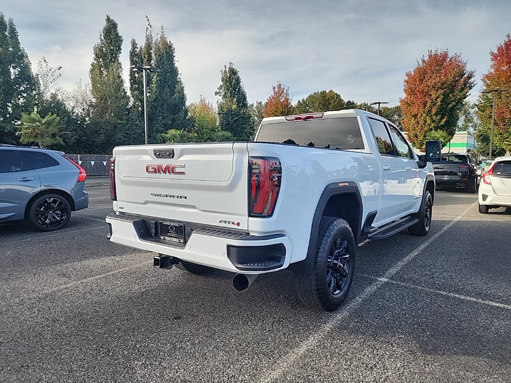 Used 2024 GMC Sierra 3500 AT4 AWD/4WD image 5