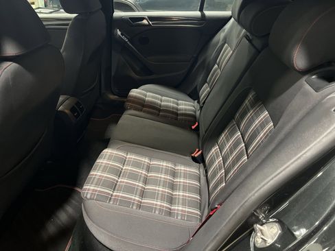 Used 2014 Volkswagen GTI Wolfsburg Edition image 21