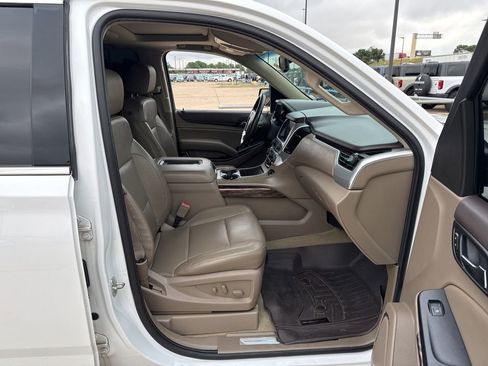 Used 2016 GMC Yukon SLT w/ Open Road Package RWD image 12