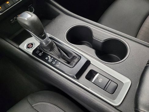 Used 2025 Nissan Altima 2.5 SV AWD/4WD image 26