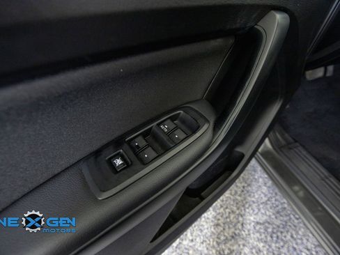 Used 2020 Ford Ranger XLT w/ Equipment Group 301A Mid AWD/4WD image 12